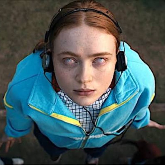 Stranger Things Max Blue and Yellow Zip-Up Jacket - Picture 2 of 4